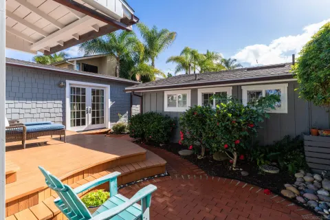 $4,190,000 | 383 Westbourne Street, San Diego, CA 92037