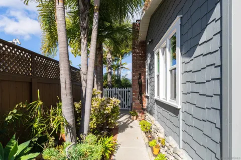 $4,190,000 | 383 Westbourne Street, San Diego, CA 92037
