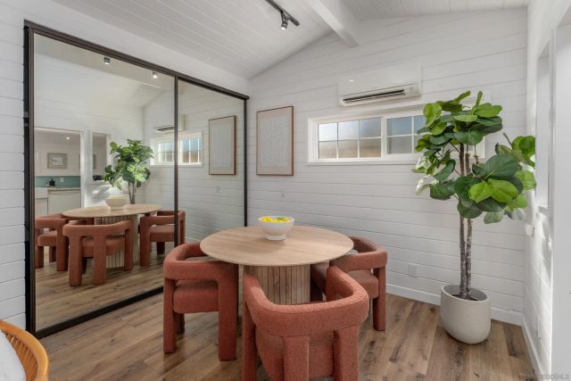 $4,190,000 | 383 Westbourne Street, San Diego, CA 92037