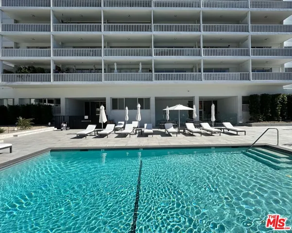 $860,000 | 999 North Doheny Drive, Unit 1005, West Hollywood, CA 90069
