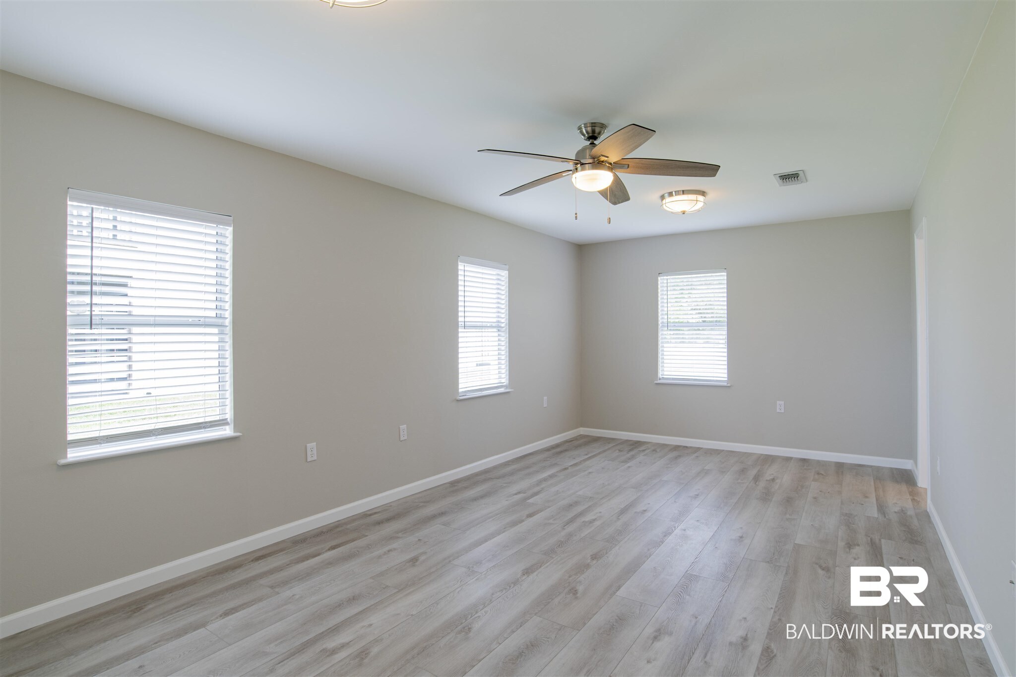 7961 Bayshore Drive Elberta, AL 36530 - Photo 8 of 35