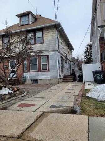 $1,800 | 756-758 Hazard Place, Elizabeth, NJ 07208