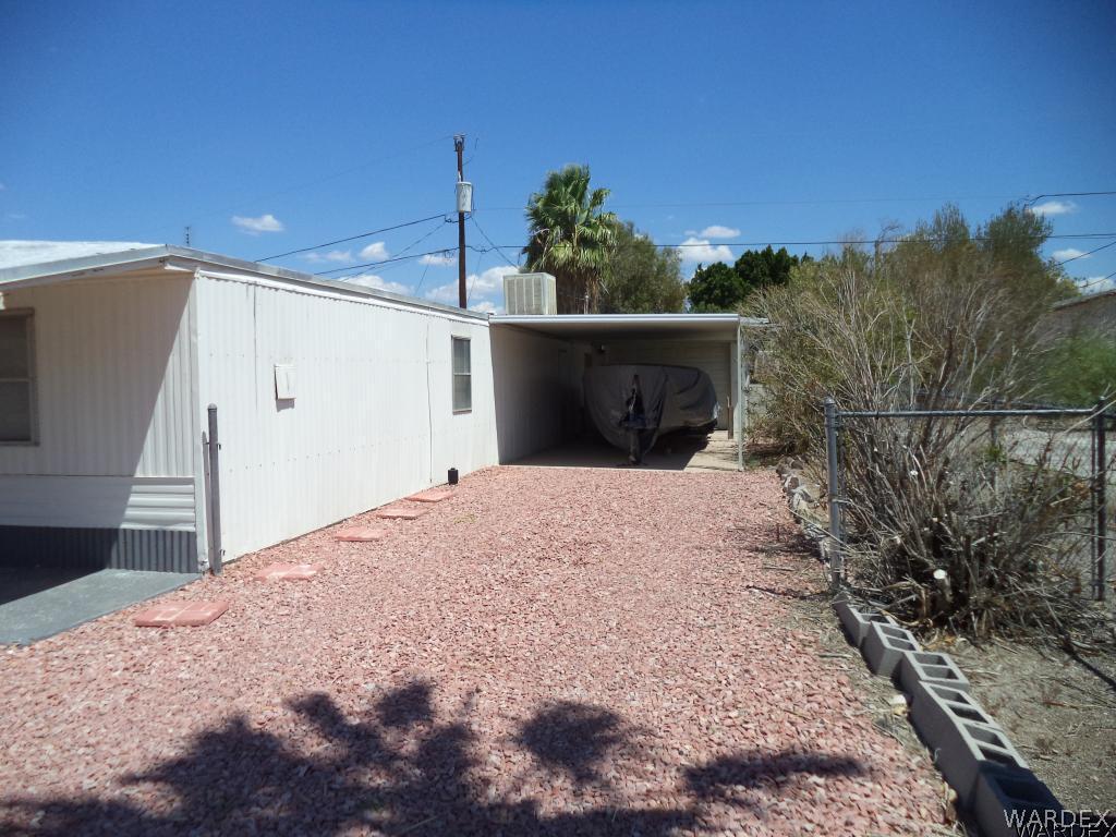 1866 Rio Grande Road Bullhead City, AZ 86442 - Photo 3 of 17 RV Parking Garage