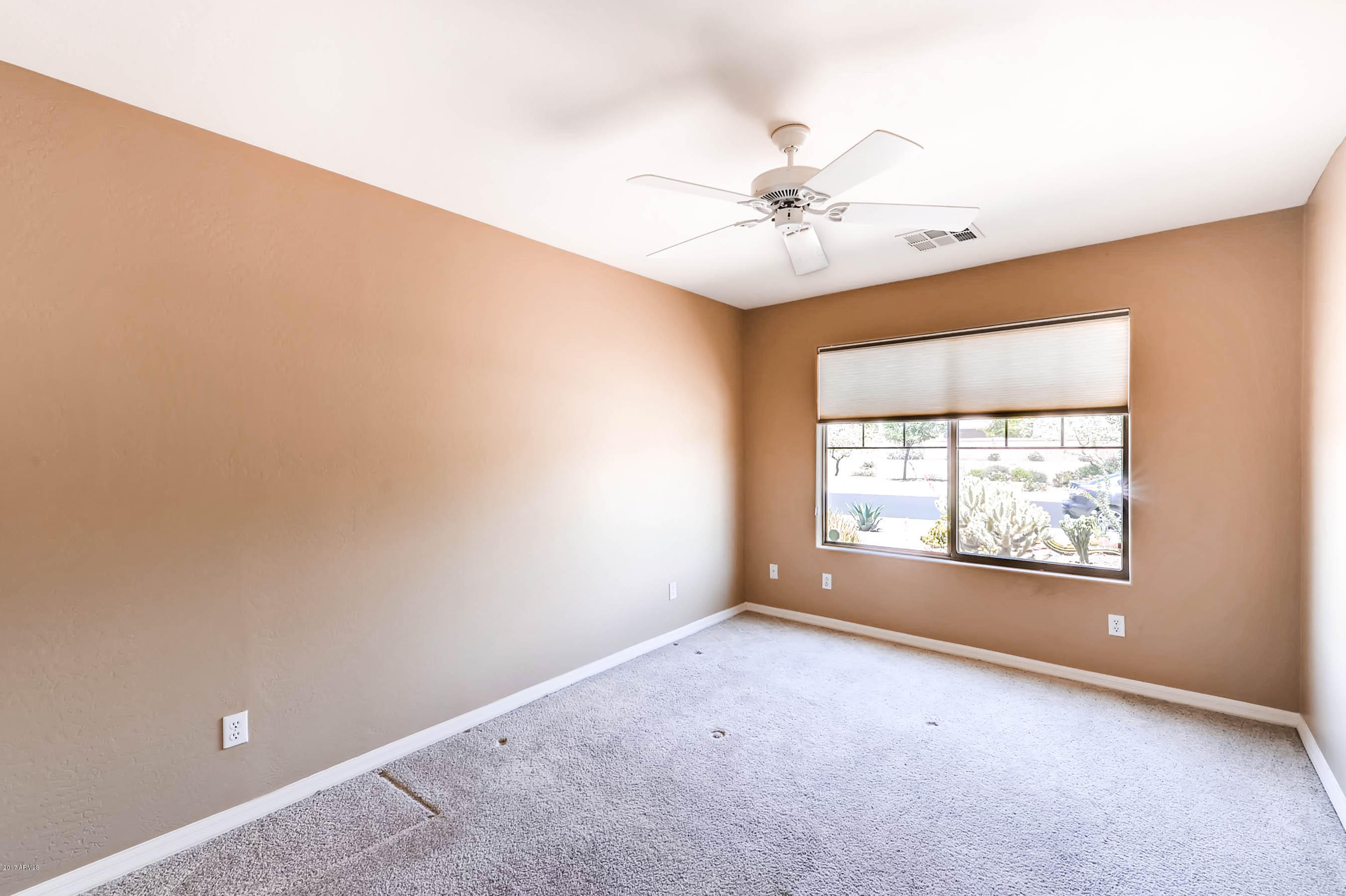 17475 West Spring Lane Surprise, AZ 85388 - Photo 19 of 28 17475 W Spring Ln Surprise AZ-print-019