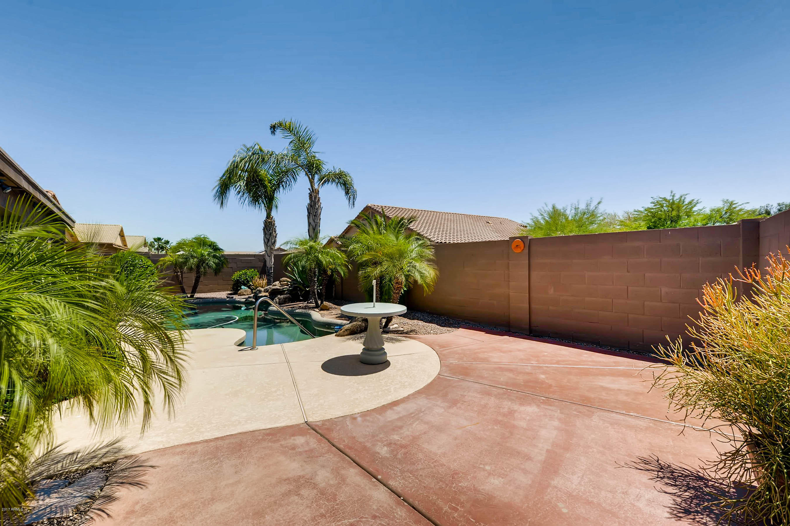 17475 West Spring Lane Surprise, AZ 85388 - Photo 24 of 28 17475 W Spring Ln Surprise AZ-print-024