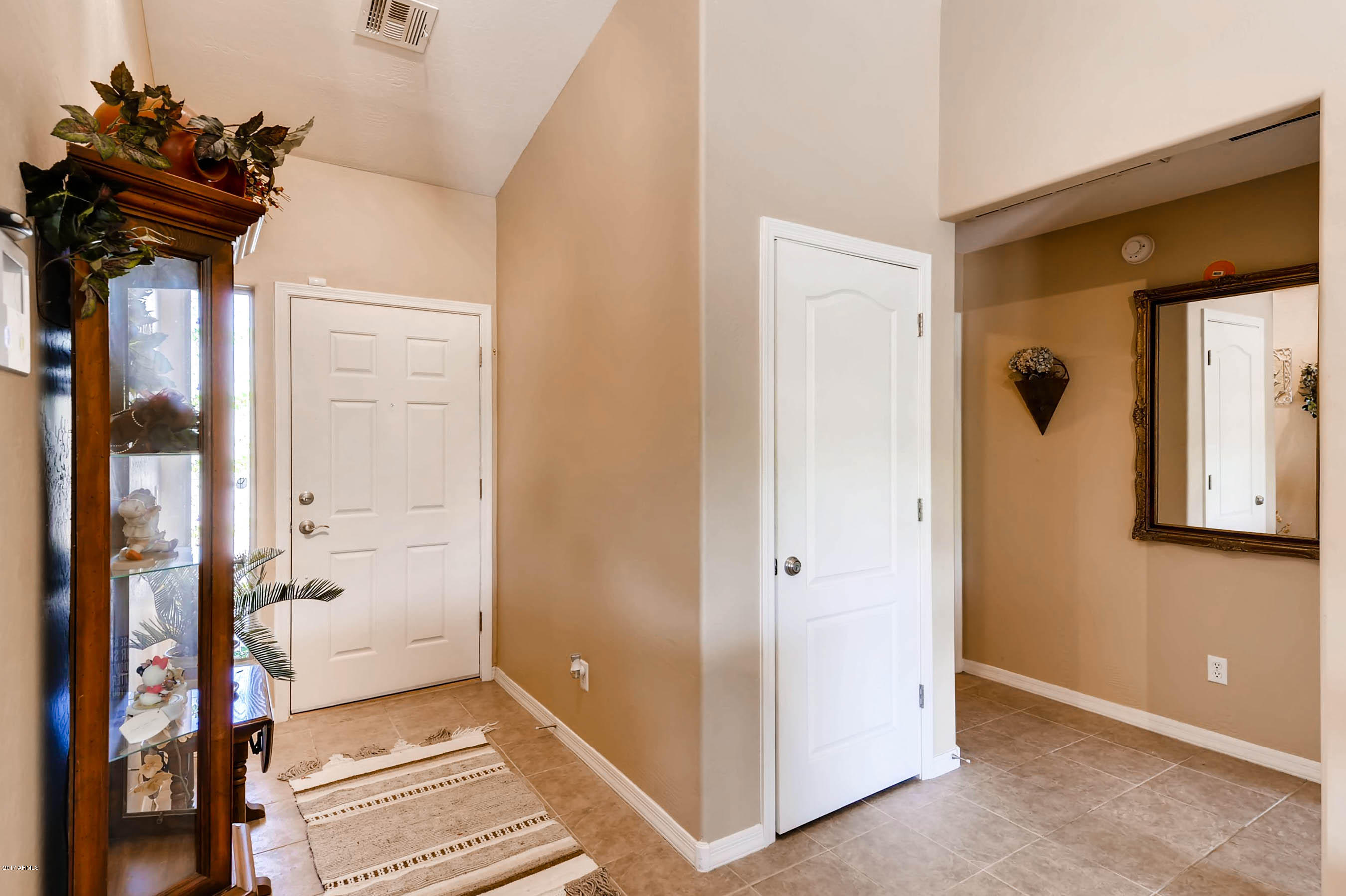 17475 West Spring Lane Surprise, AZ 85388 - Photo 4 of 28 17475 W Spring Ln Surprise AZ-print-004