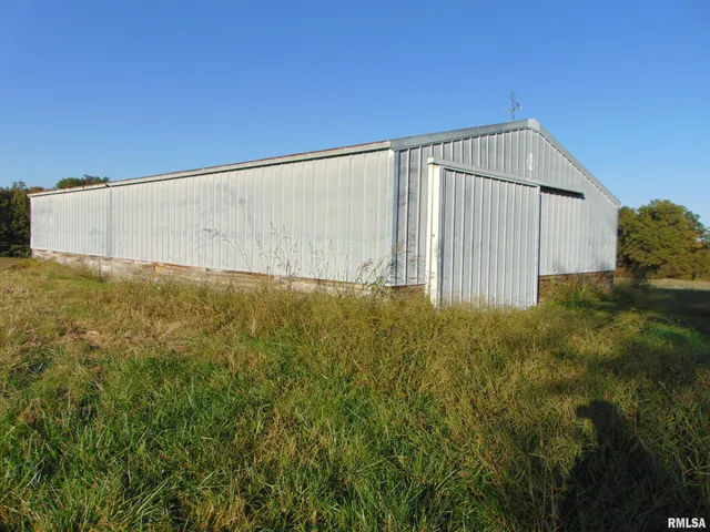 $742,000 | 3048 Marlboro Road, Vergennes, IL 62994