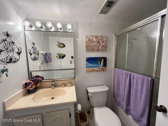 4700 Ocean Beach Boulevard, Unit 410 Cocoa Beach, FL 32931 - Photo 15 of 27 Main bedroom Bath