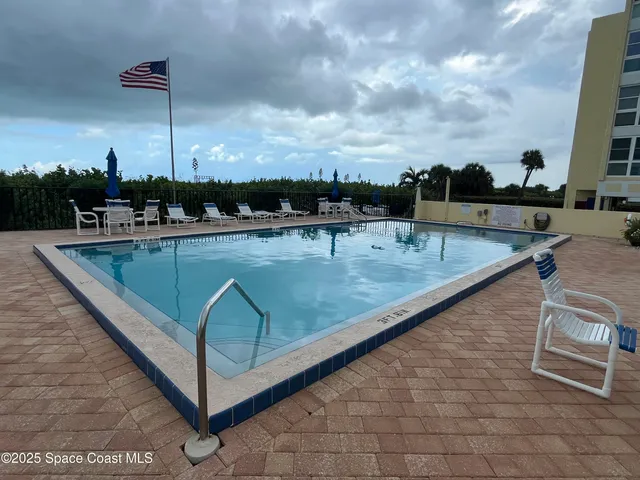 $2,300 | 4700 Ocean Beach Boulevard, Unit 410, Cocoa Beach, FL 32931