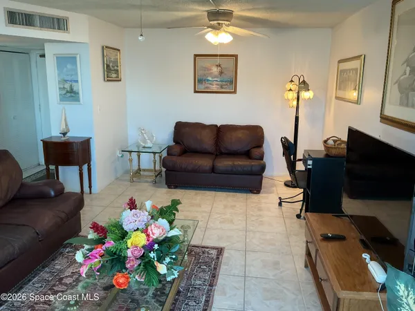 $2,300 | 4700 Ocean Beach Boulevard, Unit 410, Cocoa Beach, FL 32931