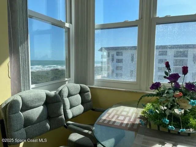 $2,300 | 4700 Ocean Beach Boulevard, Unit 410, Cocoa Beach, FL 32931