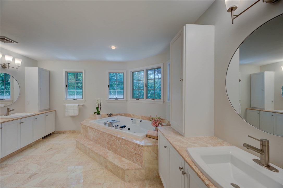 137 Signal Ridge Way East Greenwich, RI 02818 - Photo 35 of 50