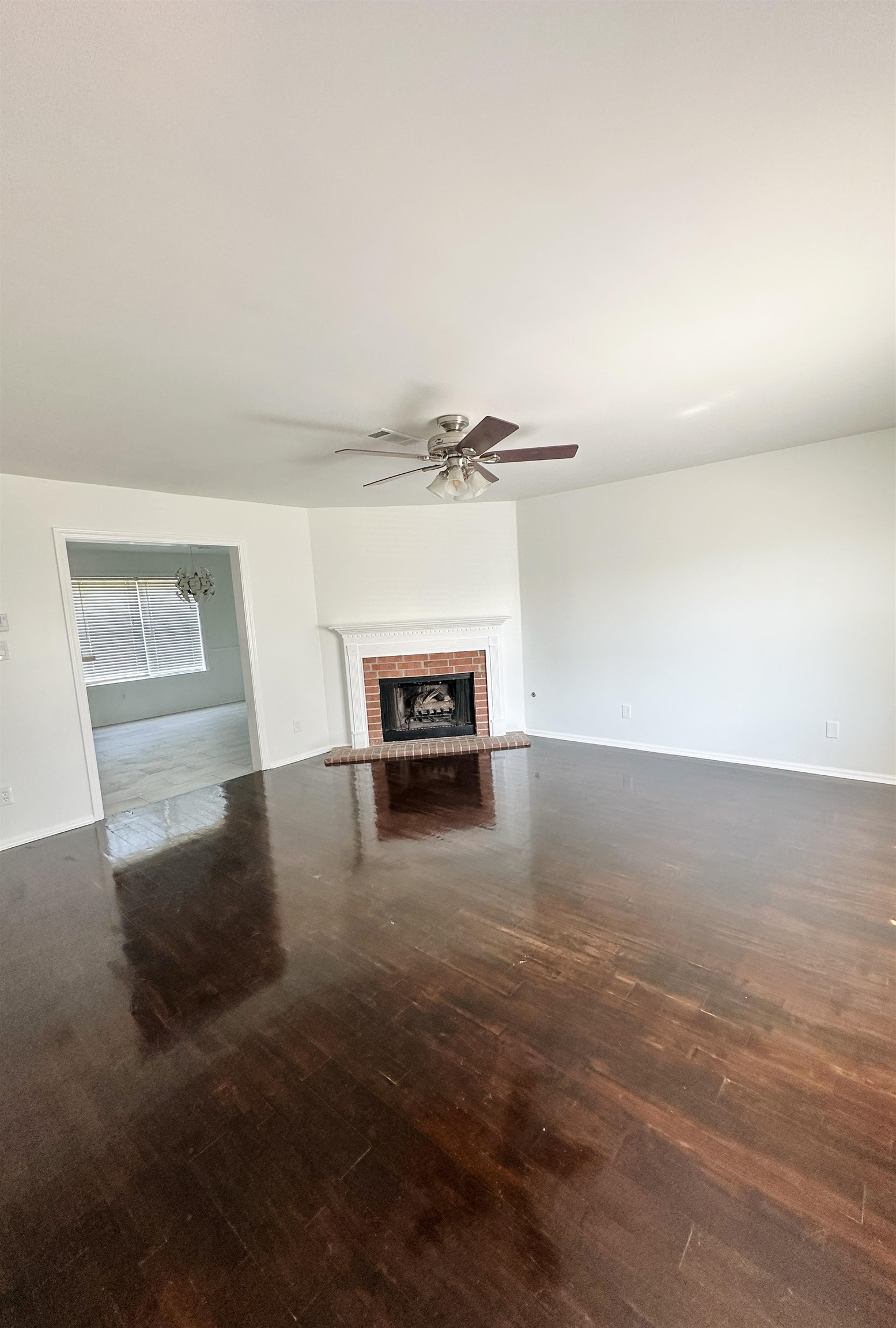 10006 Cameron Ridge Trail Memphis, TN 38016 - Photo 7 of 29 a living room with furniture and a rug
