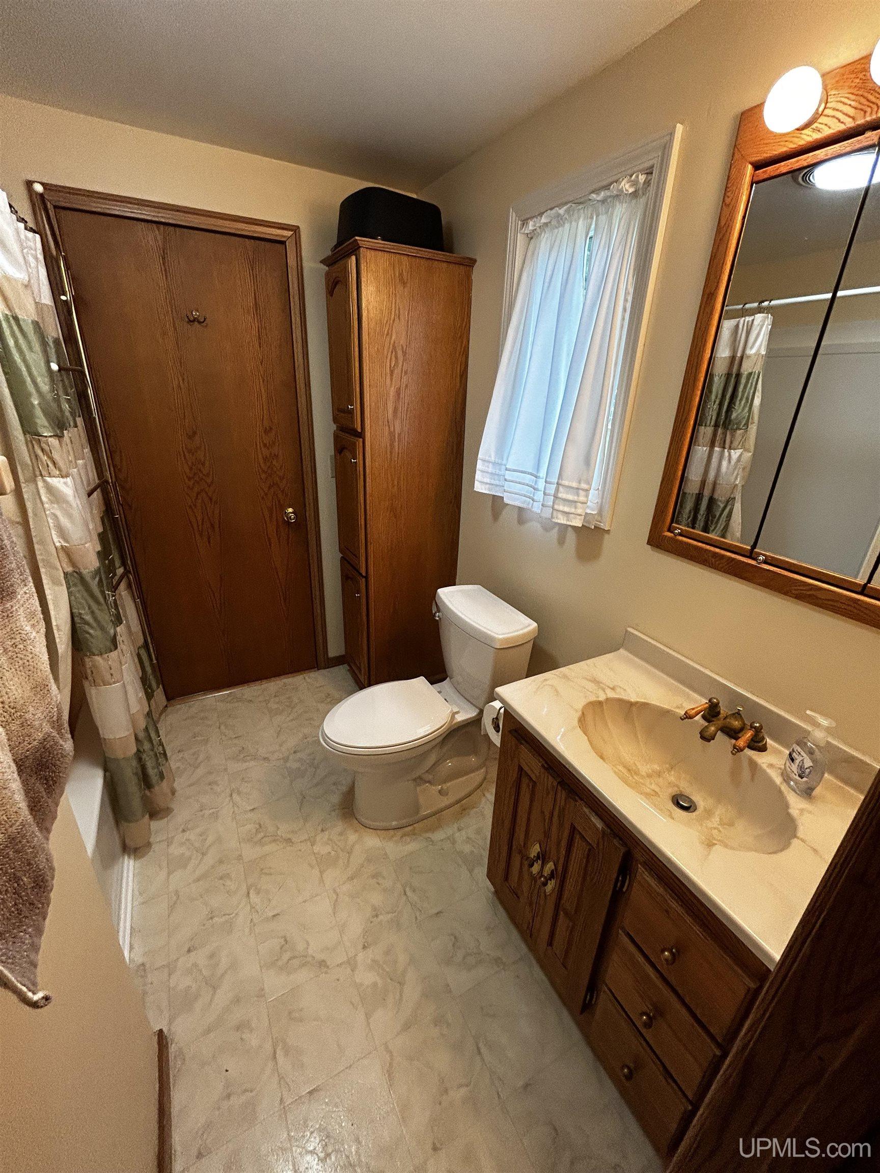 N8803 East End Road Ironwood, MI 49938 - Photo 26 of 64