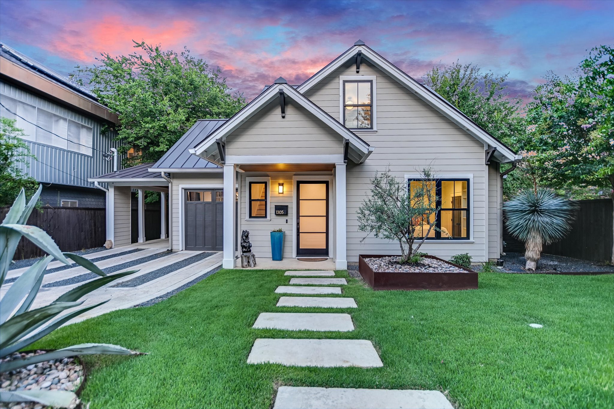 Welcome home to this elegant four bedroom cottage nesteld near Zilker!