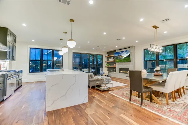 $1,385,000 | 1305 Kinney Avenue, Unit 1, Austin, TX 78704