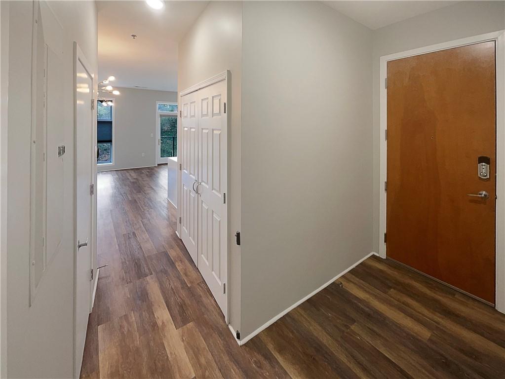 560 Dutch Valley Road Northeast, Unit 2301 Atlanta, GA 30324 - Photo 17 of 23