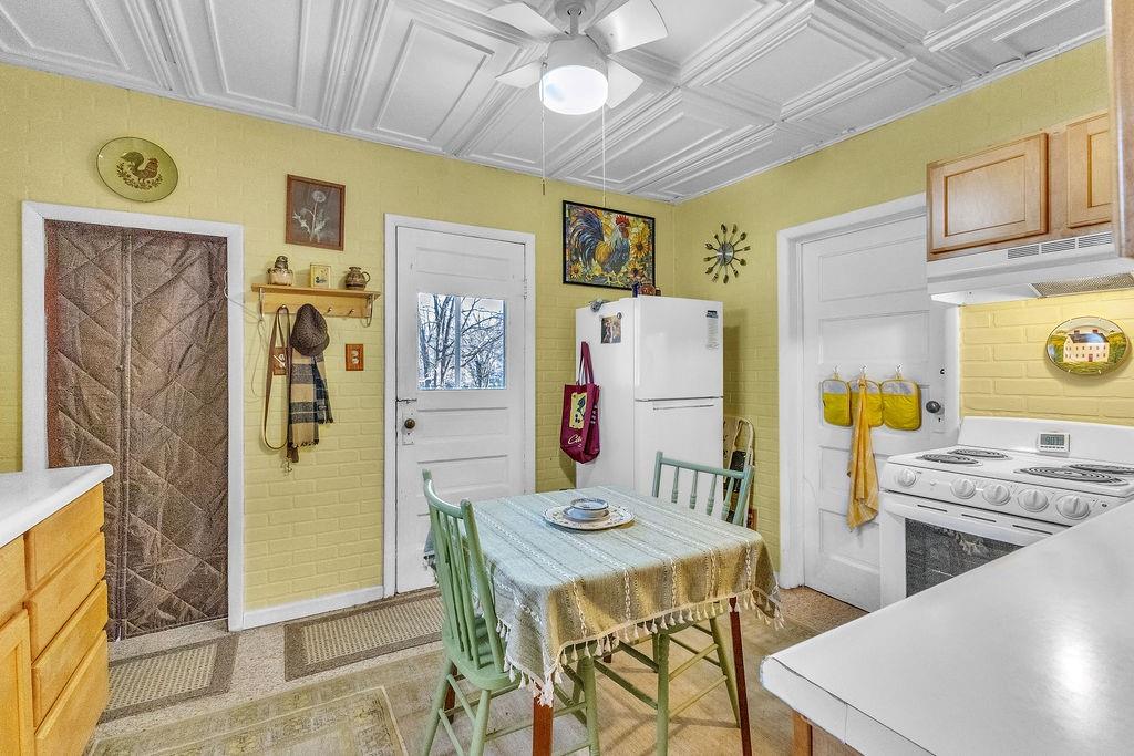 2109 Green Valley Road St. Joseph, MO 64505 - Photo 11 of 28