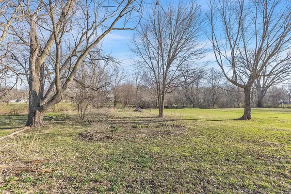 $125,000 | 2109 Green Valley Road, St. Joseph, MO 64505