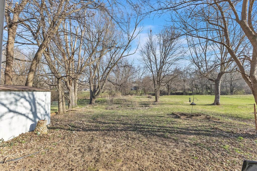 2109 Green Valley Road St. Joseph, MO 64505 - Photo 23 of 28