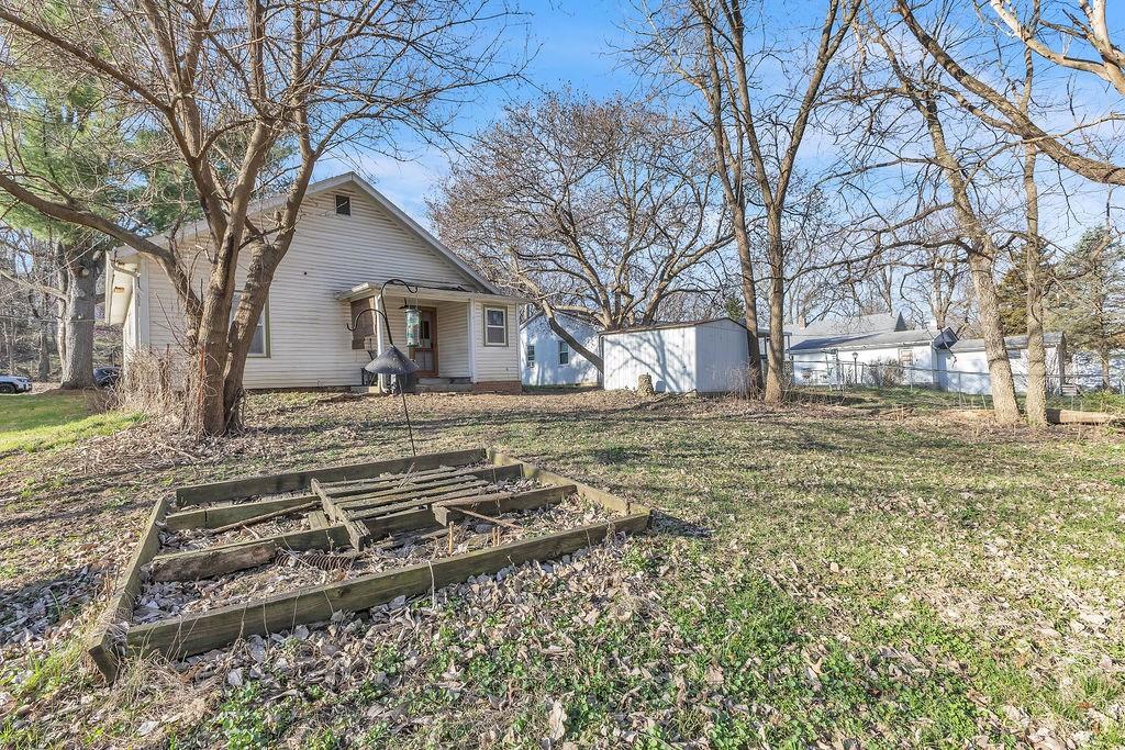 2109 Green Valley Road St. Joseph, MO 64505 - Photo 25 of 28