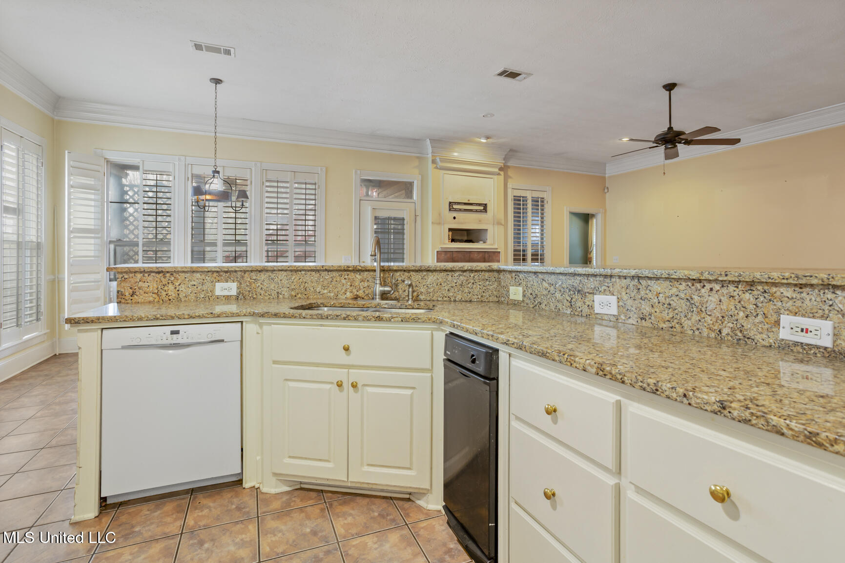 231 Garden Street Ridgeland, MS 39157 - Photo 12 of 35 231 Garden St-14