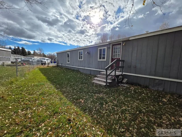 $79,900 | 742 Lupine Street, Rexburg, ID 83440