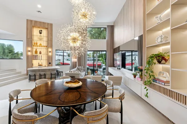 a view of entryway with a white walls