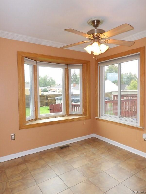 22226 Derby Road Trenton, MI 48183 - Photo 20 of 41 103_2853.JPG OAK TRIM BAY WINDOW