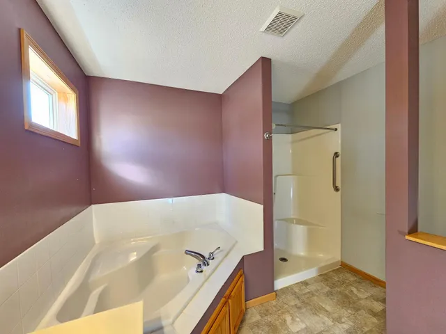 $329,900 | 75 Crown Pointe Curve, Hudson, WI 54016