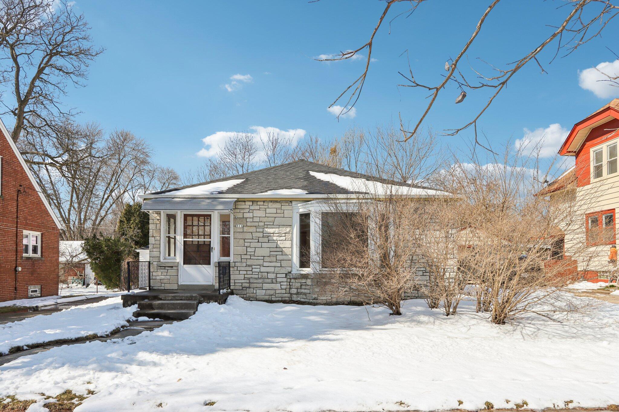 311 North 66th Street Milwaukee, WI 53213 - Photo 23 of 36 9-web-or-mls-N 66th St-S2003-009