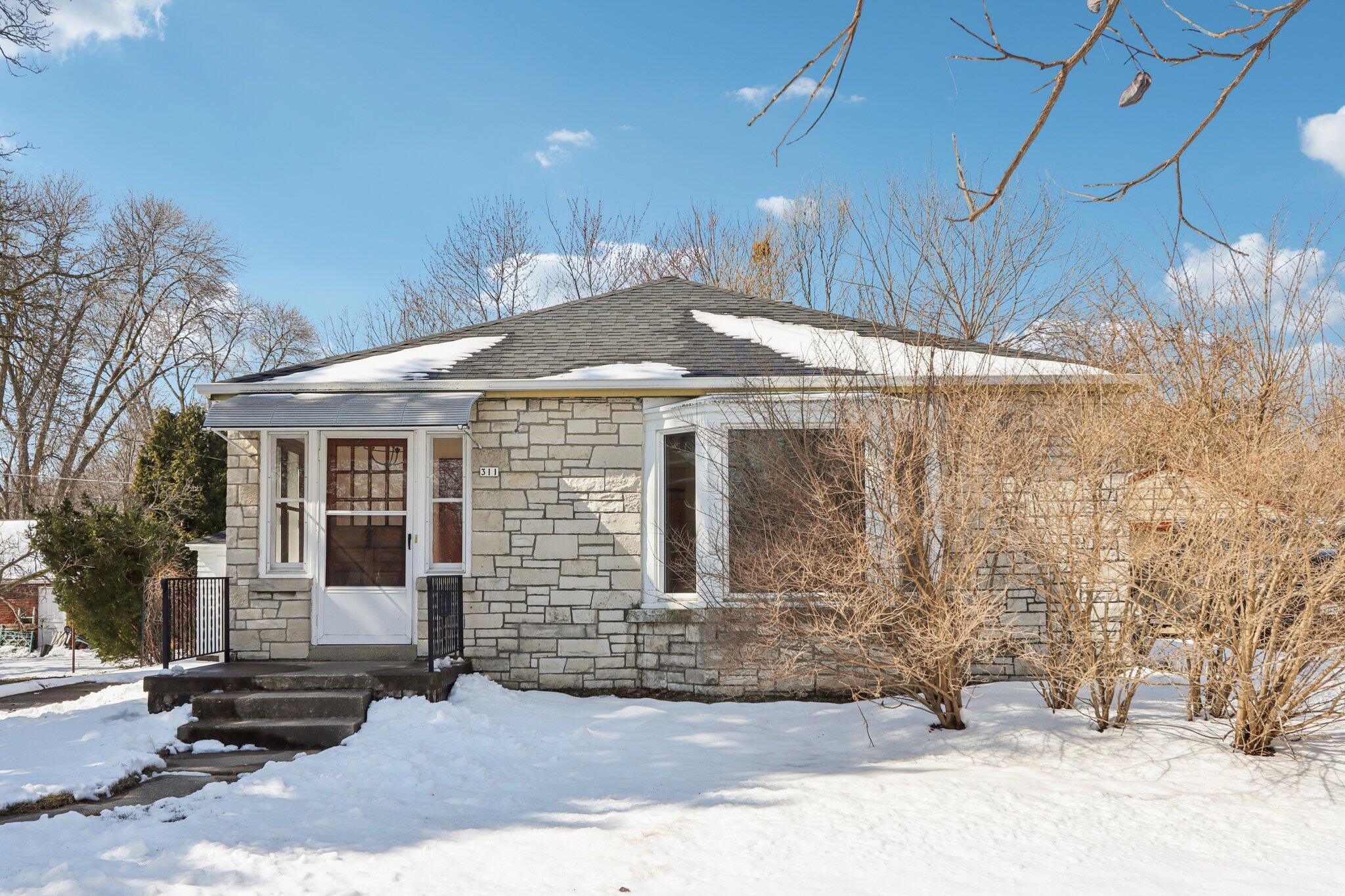311 North 66th Street Milwaukee, WI 53213 - Photo 24 of 36 8-web-or-mls-N 66th St-S2003-008