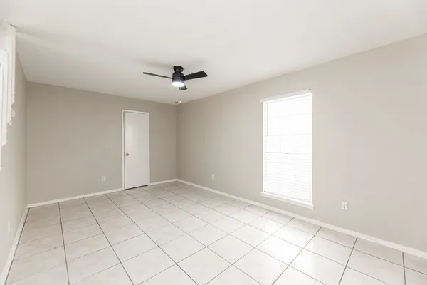 $1,750 | 1930 Avenue B, Katy, TX 77493