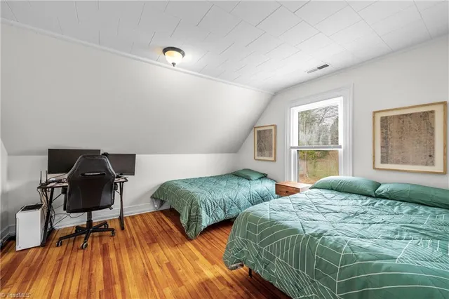 $250,000 | 307 West Main Street, Haw River, NC 27258