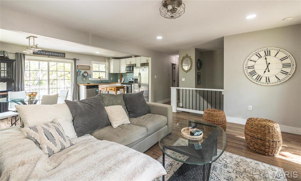 12052 Cedar Grove Road Rolla, MO 65401 - Photo 15 of 33