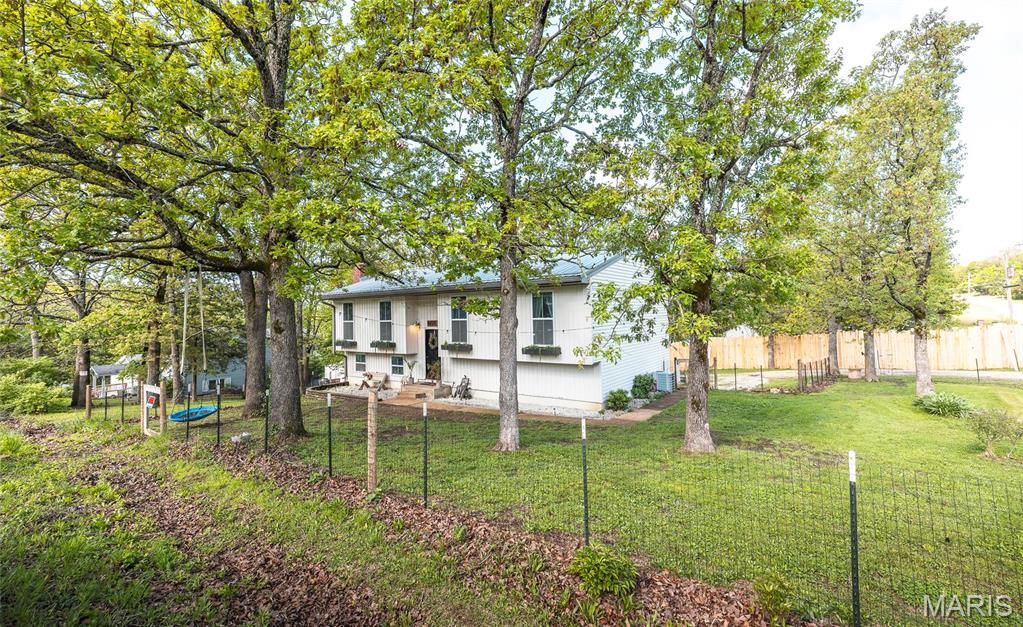 12052 Cedar Grove Road Rolla, MO 65401 - Photo 2 of 33