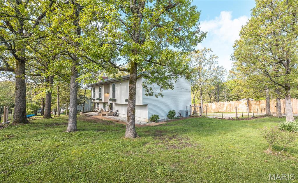 12052 Cedar Grove Road Rolla, MO 65401 - Photo 3 of 33