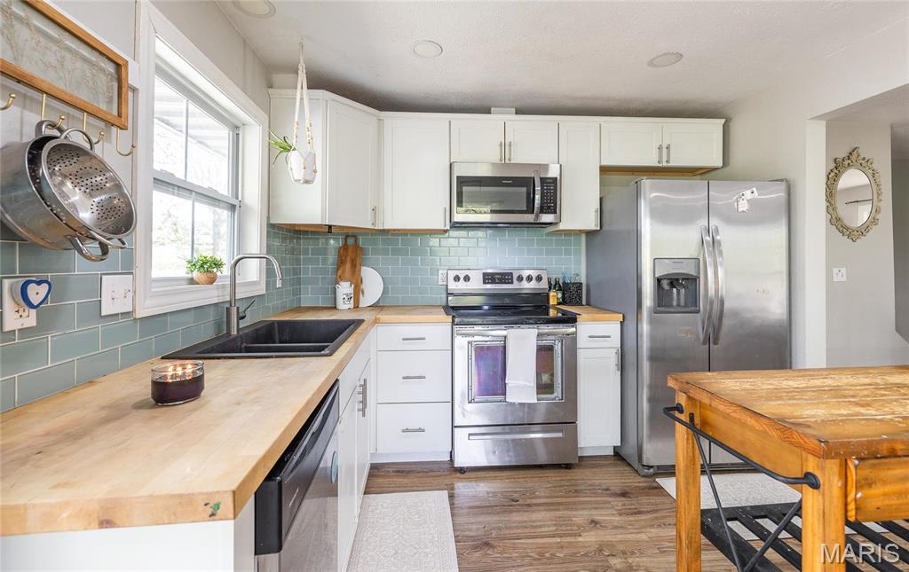 12052 Cedar Grove Road Rolla, MO 65401 - Photo 8 of 33