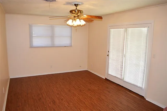 $1,700 | 8270 Chapin Road, Fort Worth, TX 76116