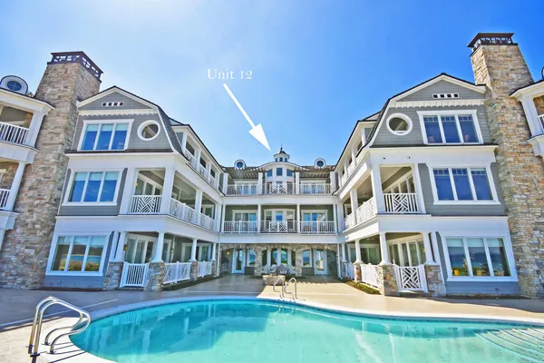 $1,200,000 | 5707-12fgh) South Lake Street, Glen Arbor, MI 49636