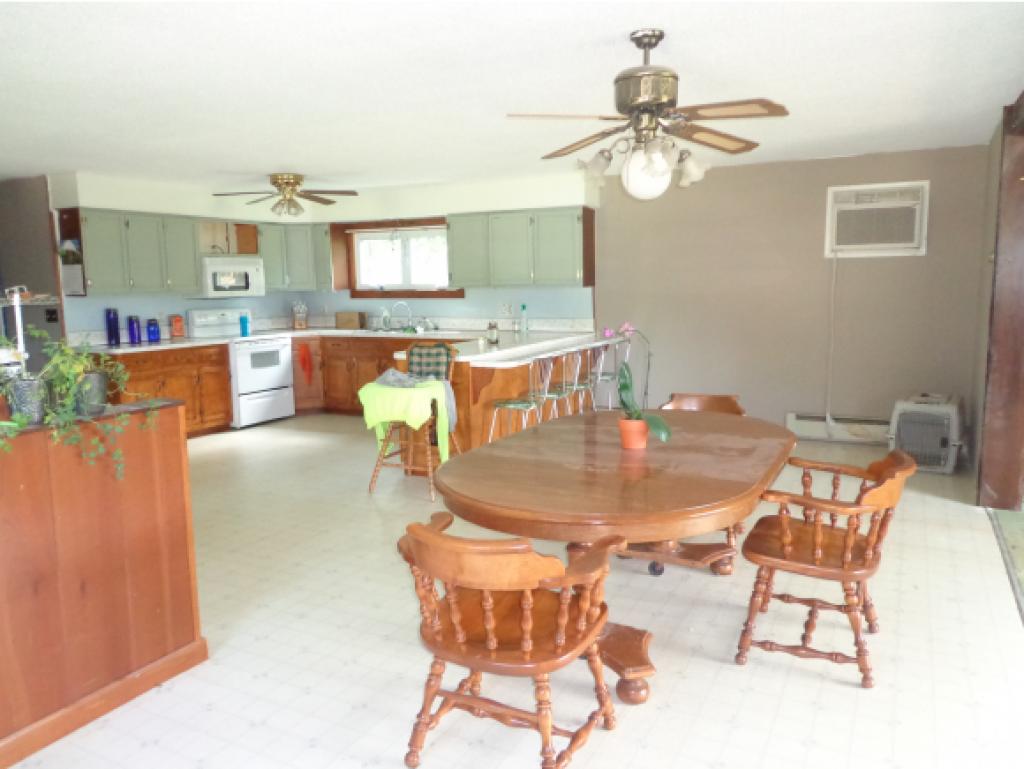 250 Nadeau Park Road Coventry, VT 05855 - Photo 4 of 8
