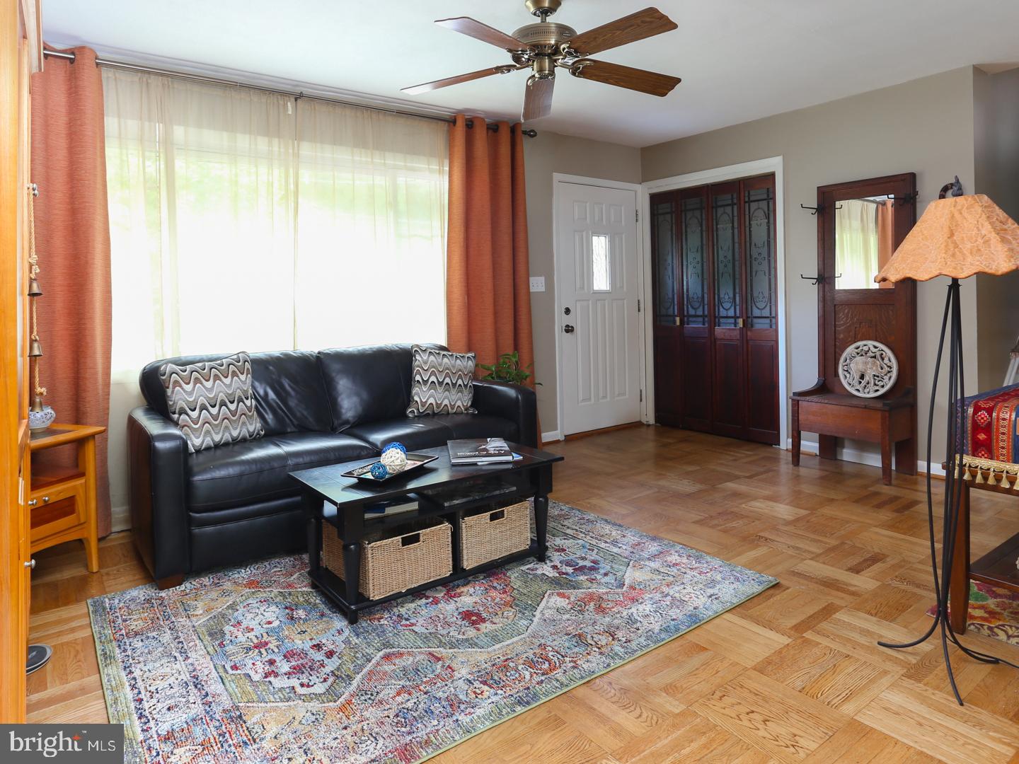 39 Valley View Road Hamilton, NJ 08620 - Photo 3 of 24 Gallery Image 3