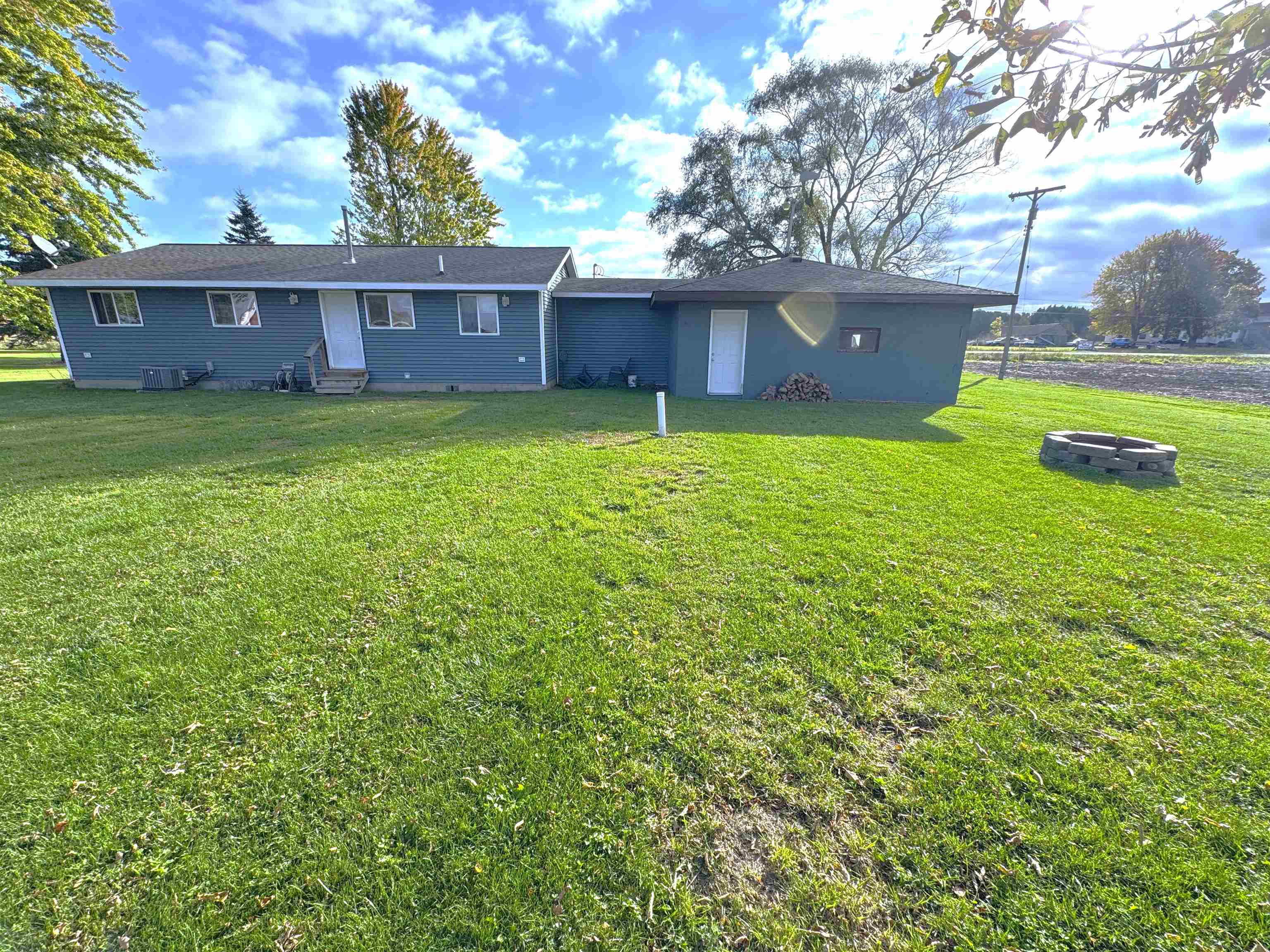 2192 South Garfield Road Auburn, MI 48611 - Photo 22 of 28 Gallery Image 22