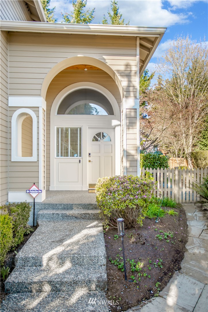 18803 20th Avenue Southeast Bothell, WA 98012 - Photo 2 of 33 Gallery Image 2