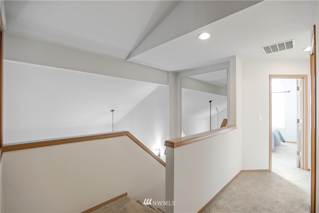 18803 20th Avenue Southeast Bothell, WA 98012 - Photo 17 of 33 Gallery Image 17