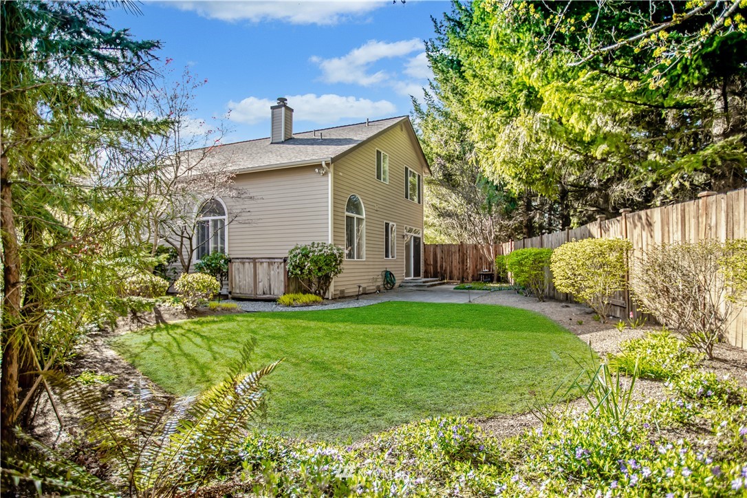 18803 20th Avenue Southeast Bothell, WA 98012 - Photo 3 of 33 Gallery Image 3