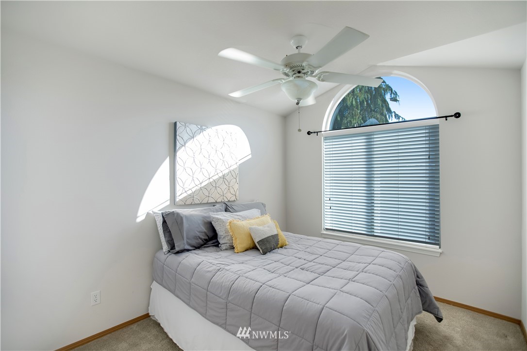 18803 20th Avenue Southeast Bothell, WA 98012 - Photo 27 of 33 Gallery Image 27