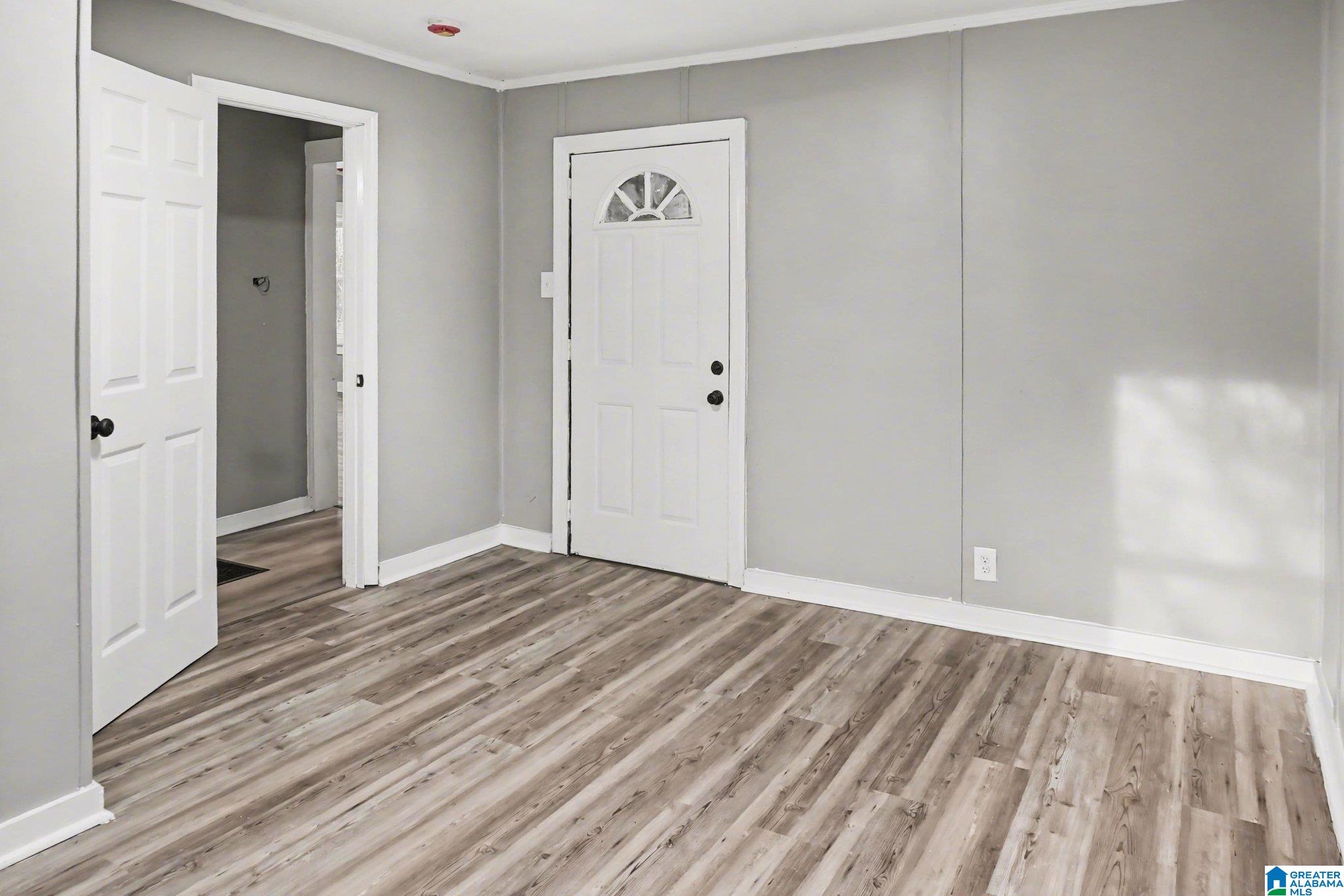 3640 Wenonah Road Southwest Birmingham, AL 35221 - Photo 12 of 14