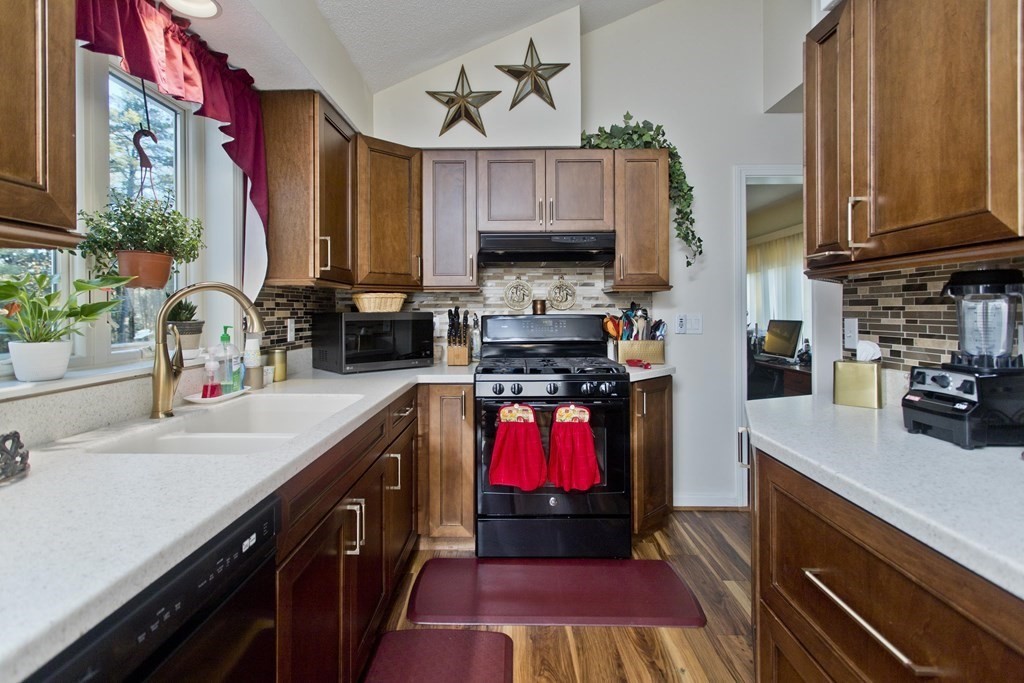 344 Stafford Road Monson, MA 01057 - Photo 17 of 42 Gallery Image 17