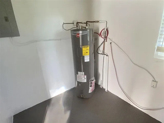 $224,000 | 1334 Sunset Drive, Sebring, FL 33870